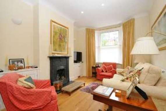 3 bedroom Terraced f...